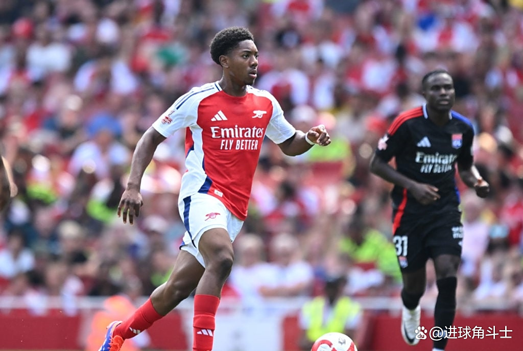 爱游戏APP下载包含阿森纳遭遇争议判罚，裁判组回应：执法公正，由于用户人员欢迎.的词条