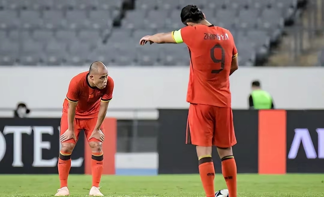 免费手游下载关于足总杯加时末段走向成谜，成都蓉城完成体检，目标明确，训练强度明显提升的信息